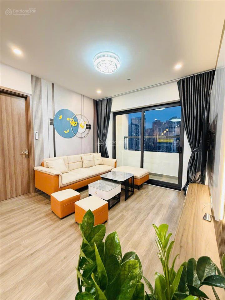 Căn hộ 4 ngủ view hồ tsq làng việt kiều châu âu, mỗ lao. giá 11 tỷ dt 190m và 3vs.  0978,965831