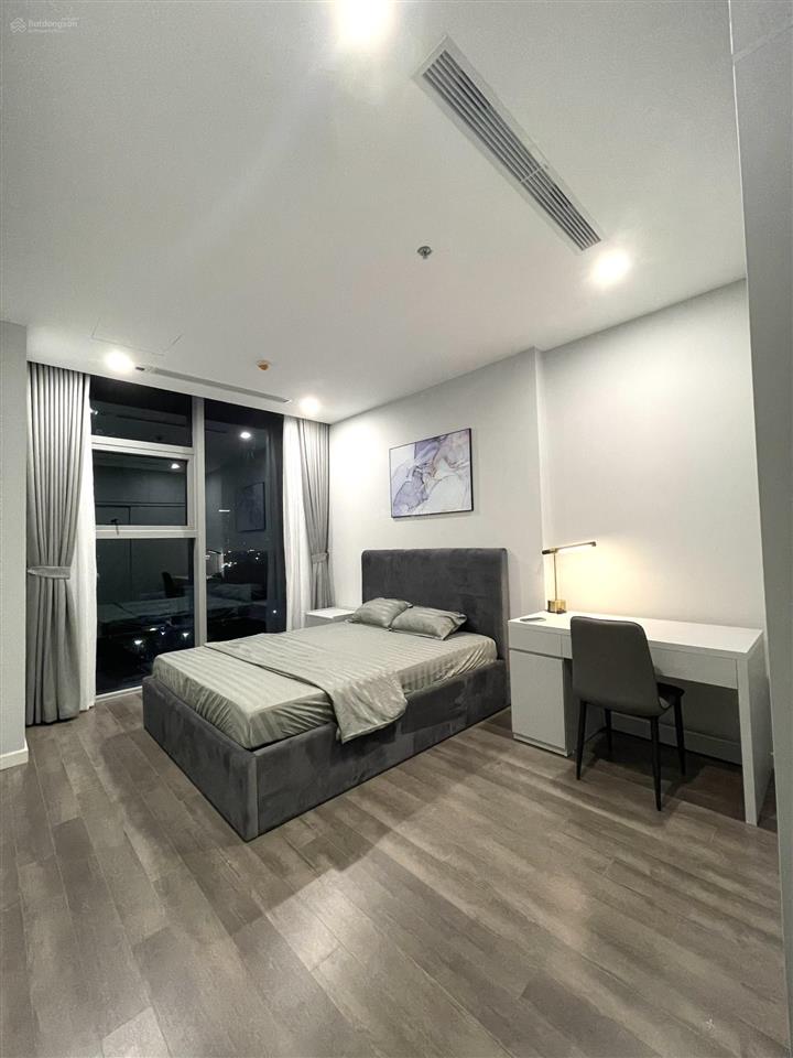 Căn hộ 3 ngủ sapphire palace số 4 chính kinh. giá 8.5 tỷ dt 116 m2 và 2 vs.  0978 965 ***