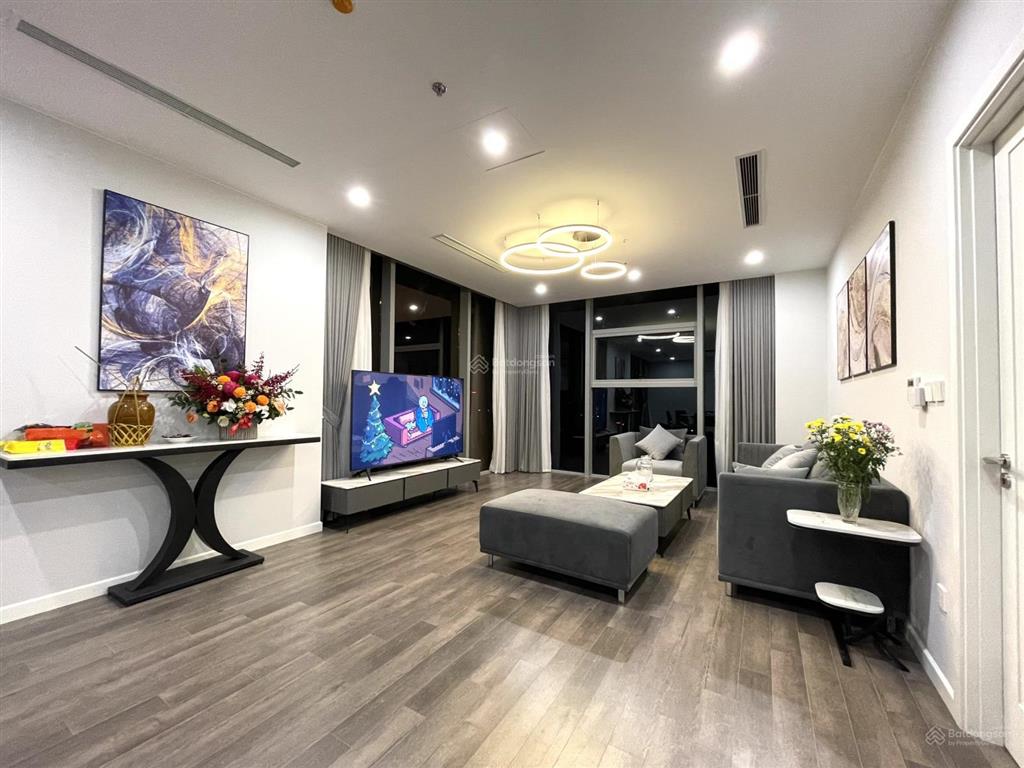 Căn hộ 3 ngủ sapphire palace số 4 chính kinh. giá 8.5 tỷ dt 116 m2 và 2 vs.  0978 965 ***