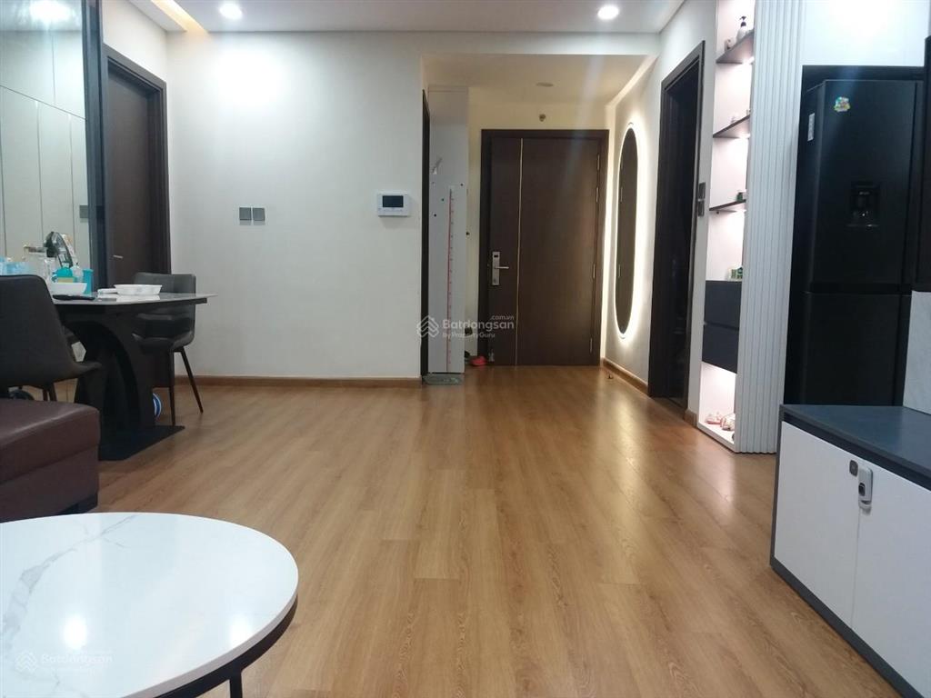 Căn hộ gần công viên cầu giấy, 2pn hà đô park view. giá 8,5 tỷ dt 98m2 và 2vs.  0978 965 ***