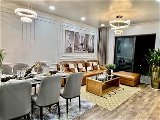 Chính chủ bán căn 2 ngủ park home, thành thái. giá 8,5 tỷ dt 80m2 và 2 vs.  0978 965 ***