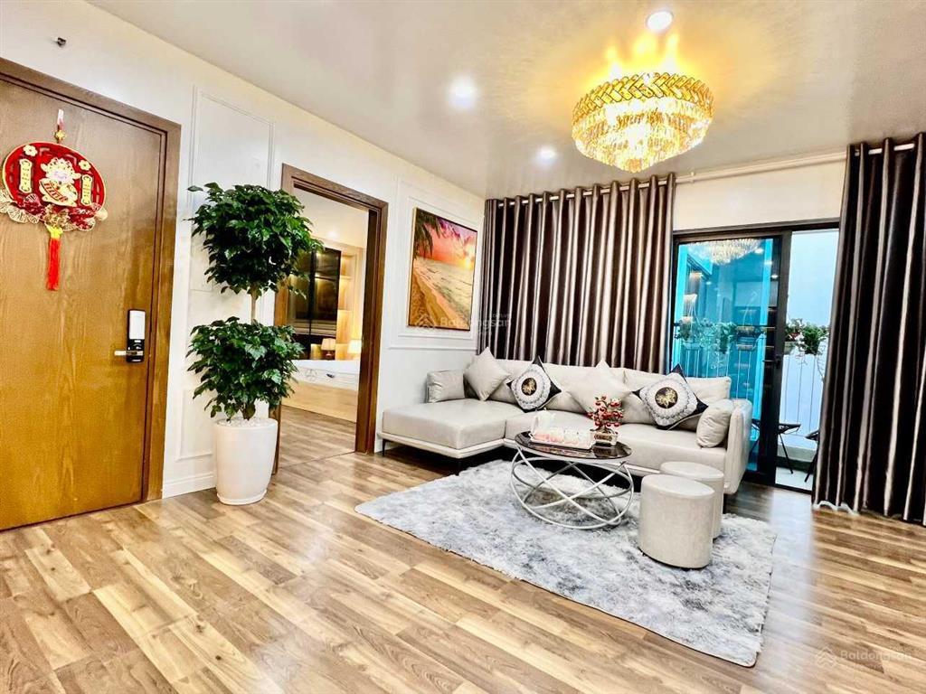Siêu phẩm duy nhất căn 3 ngủ hanoi paragon. giá 11,4 tỷ dt 140m2 và 2 vs,  0978 965 ***
