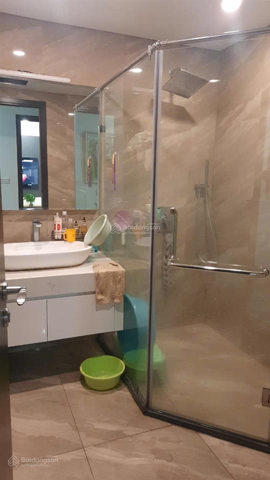 Căn hộ 2pn chung cư goldsilk complex, phố cầu am. giá 4,8 tỷ dt 78m2 và 2vs.  thành 0978,965,831