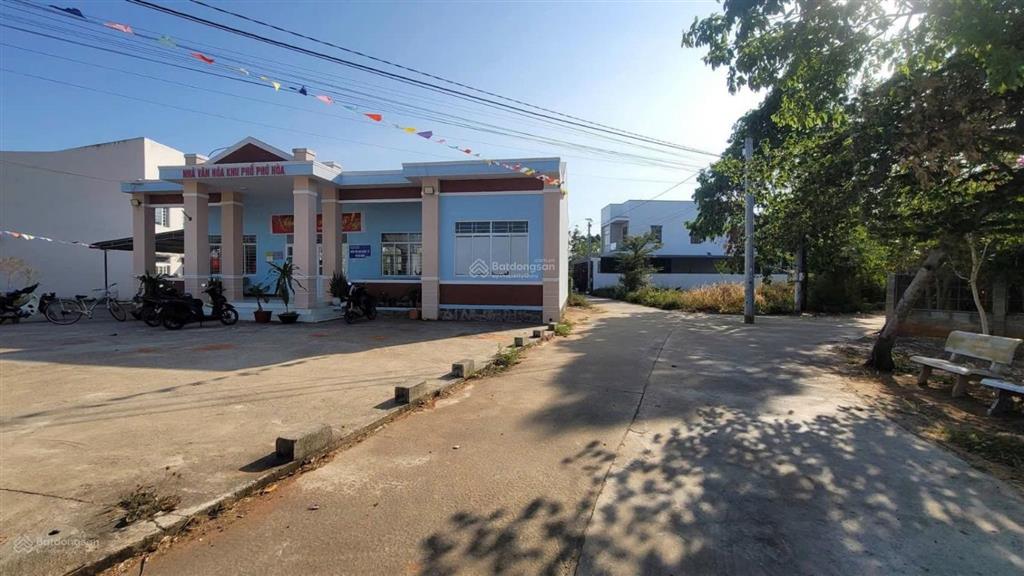 Bán đất nền 105m2 tại thị trấn phú long, 730 triệu cực chất! hot!