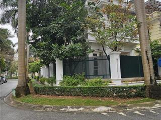 Bán biệt thự ciputra khu vip biệt lập 305m lô góc cực đẹp 4t sân vườn. giá 137 tỷ ctl bảo vệ 24/24