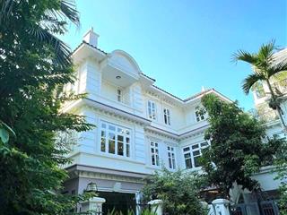 Bán biệt thự ciputra khu d cực đẹp 296m full nội thất cao cấp. giá 15x tỷ khu vip bảo vệ 24/24