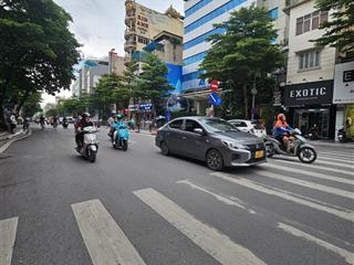 Bán nhà mặt phố tôn đức thắng tòa vp 9 tầng vip 177m vị trí vàng, doanh thu 3.5tỷ/năm. hơn 100 tỷ