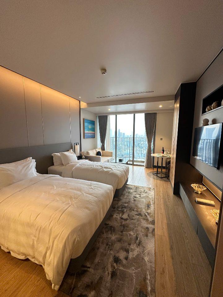 Độc quyền căn hộ The Soleil biển Mỹ Khê, giá chỉ 2,7x tỉ, tầng cao, view biển, vận hành 30 tr/tháng