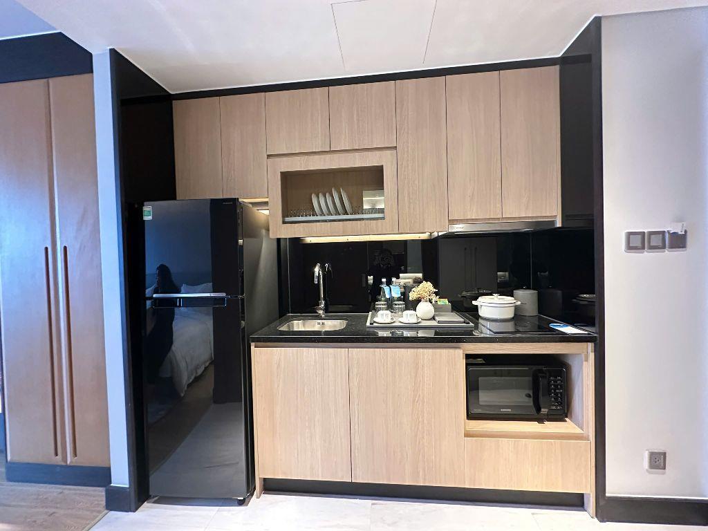 Độc quyền căn hộ The Soleil biển Mỹ Khê, giá chỉ 2,7x tỉ, tầng cao, view biển, vận hành 30 tr/tháng