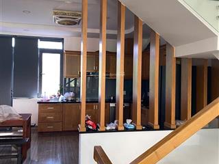 Bán nhà liên phường, căn góc trục kinh doanh, vị trí đẹp, giá chỉ 17 tỷ