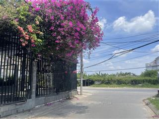 Bán lô đất chính chủ 1/ bưng ông thoàn kế bên villa park