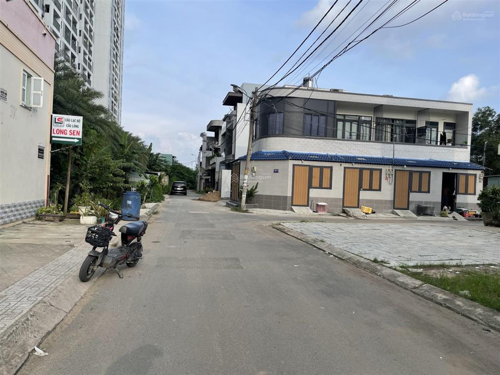 Bán nhanh lô đất gò cát 83,5m2 ngang 5,4m giá đầu tư  0918 290 ***