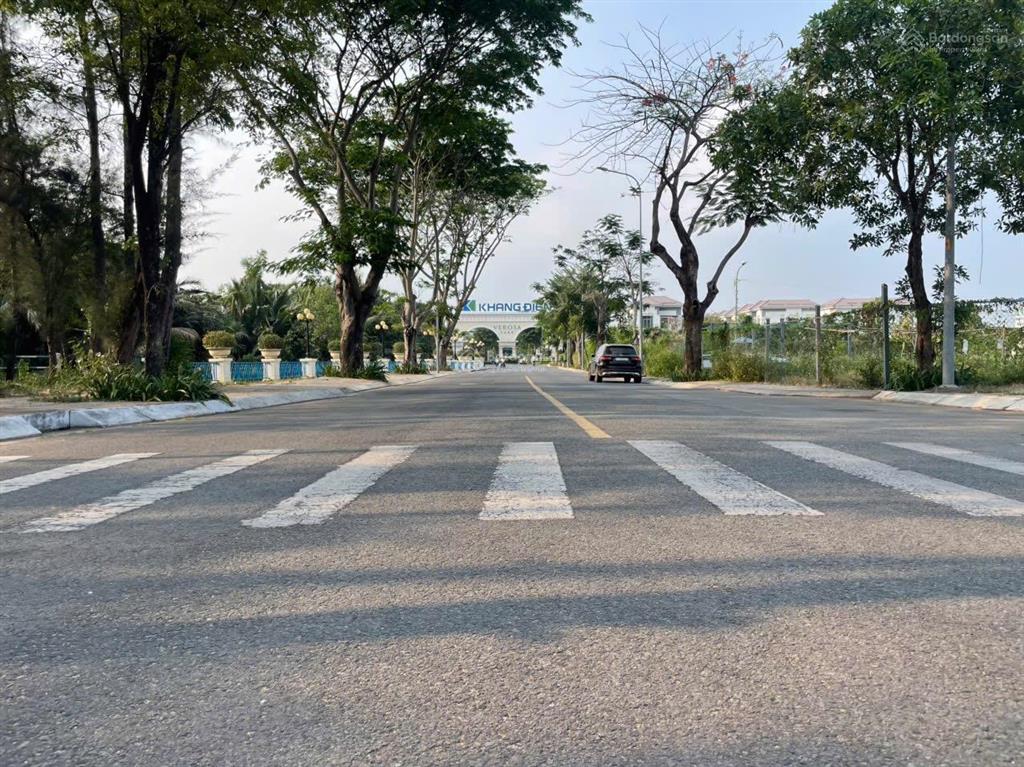 Đất nền mẫu giáo trung ương 3 liên phường, nền nhà phố 122,5m2 giá tốt nhất 77tr/m2