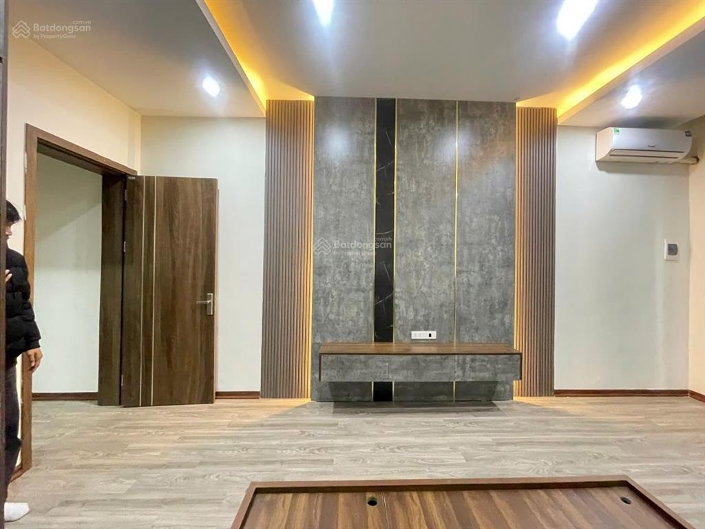 Cực hiếm, một nhà ra phố trần đại nghĩa. 50m2, ngõ rộng thênh thang, vô vàn tiện ích. dân xây