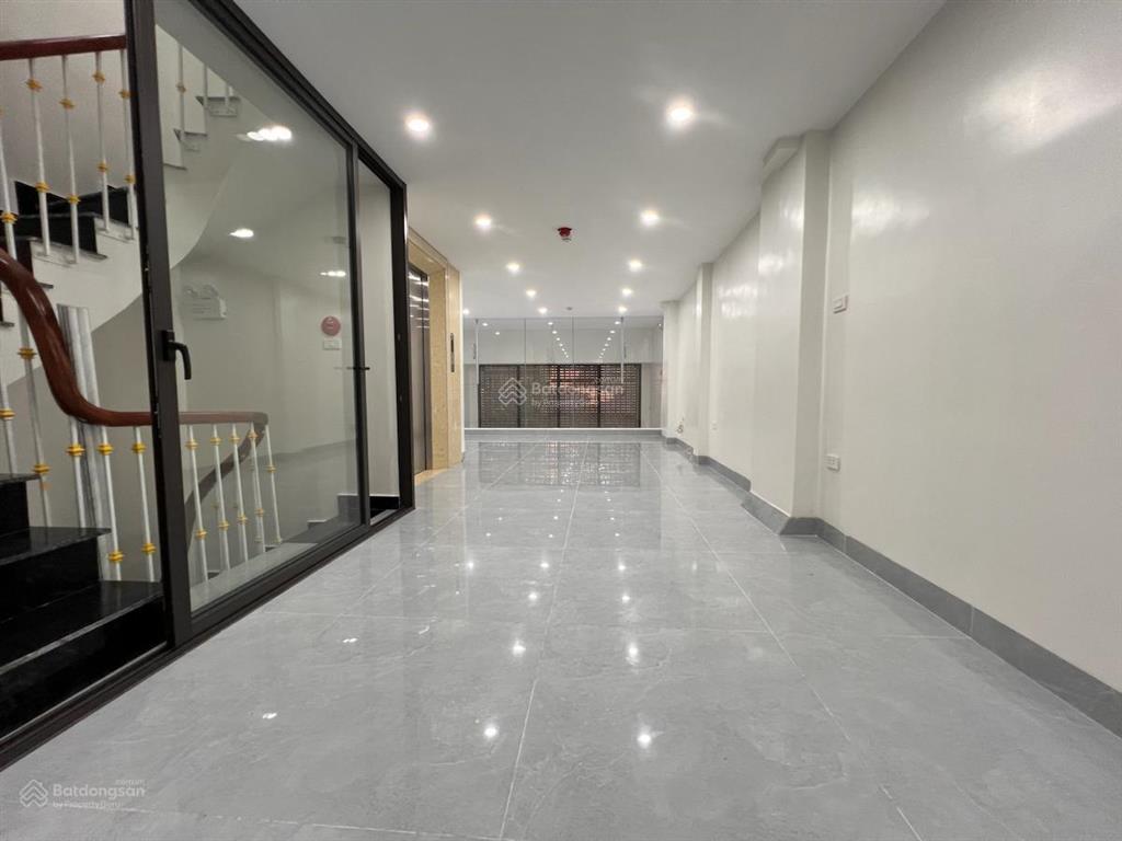 Cực phẩm phân lô kim đồng, 60m2. ngõ thông bàn cờ, vỉa hè rộng, 2 thoáng. ô tô chạy vòng quanh