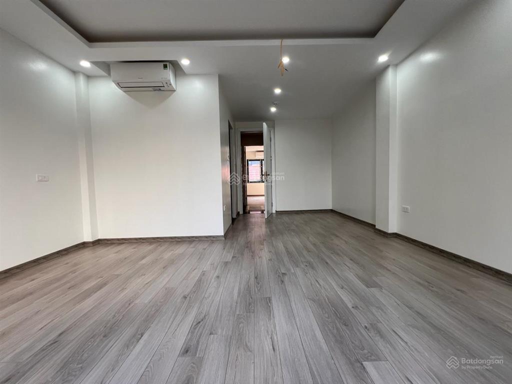 Cực phẩm phân lô kim đồng, 60m2. ngõ thông bàn cờ, vỉa hè rộng, 2 thoáng. ô tô chạy vòng quanh