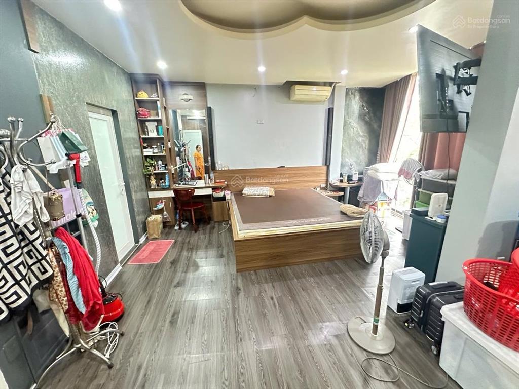 Bán nhà mặt phố vũ tông phan, 85m2, 2 mặt tiền, vỉa hè rộng, kinh doanh đa dạng