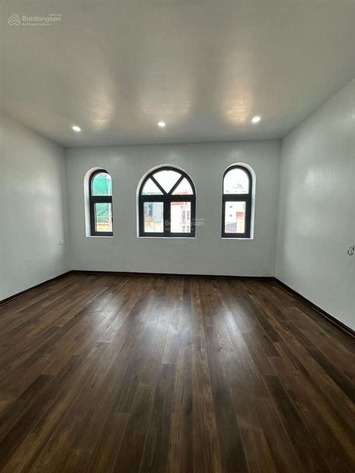 Nhà mới tinh nguyễn chính tân mai. 58m², ngõ thông, ô tô tránh, ở ngay  hơn 18 tỷ