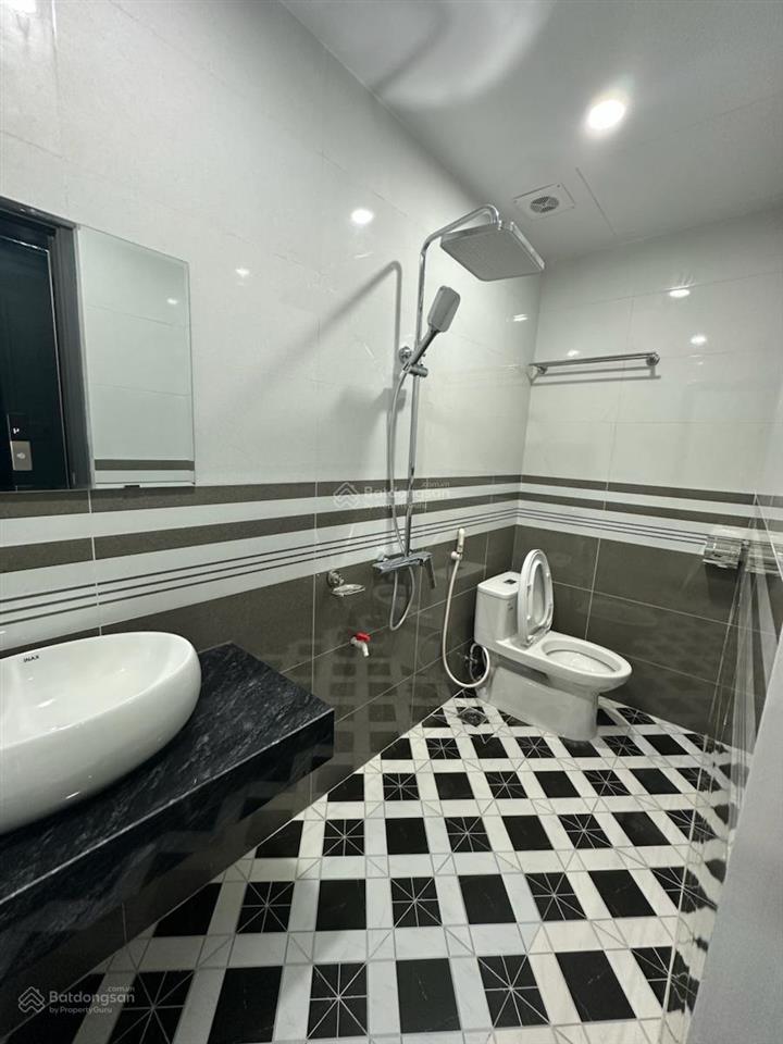 Nhà mới tinh nguyễn chính tân mai. 58m², ngõ thông, ô tô tránh, ở ngay  hơn 18 tỷ