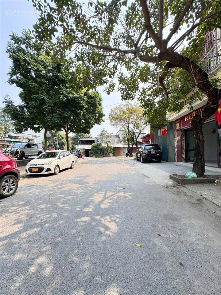 Bán nhà kđt vĩnh hoàngvĩnh hưng. 120m, 2 mặt tiền, vỉa hè rộng, gần hồ, ô tô tránh, thoáng mát