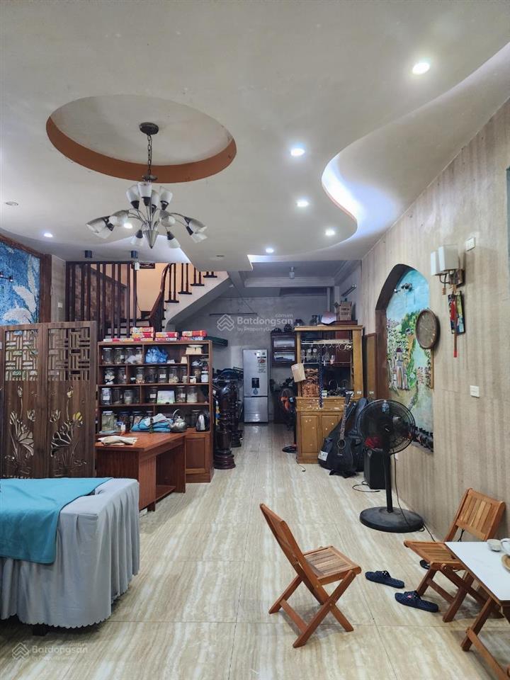 Bán nhà dân xây thanh đàmthanh lân. 100m2, ô tô tránh, dừng đỗ. kd đa dạng  hơn 26 tỷ