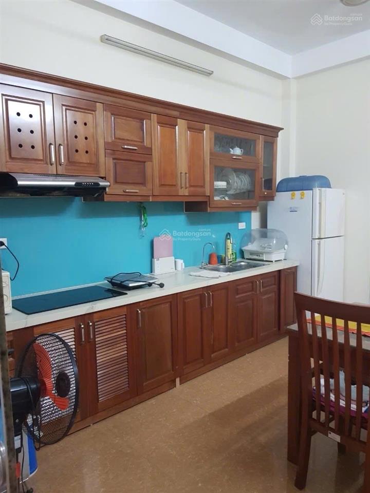 Bán nhà riêng 58m2 đường yên hoà  hạ yên quyết, ngõ thông, 2 thoáng, gần phố. nhiều tiện ích