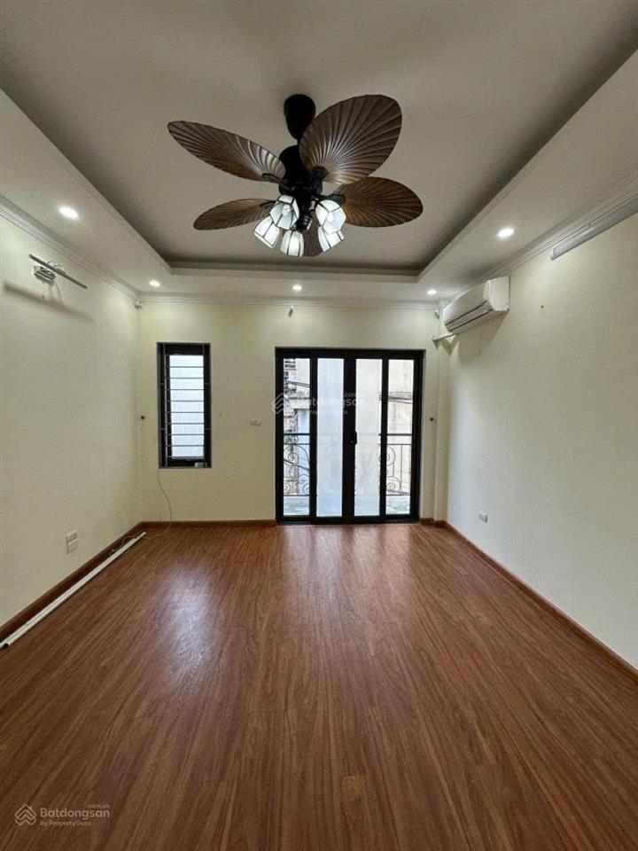 Bán nhà riêng 45m2 đường phương liệt. căn góc, 2 thoáng, dân xây chắc chắn, đủ tiện ích. ở ngay