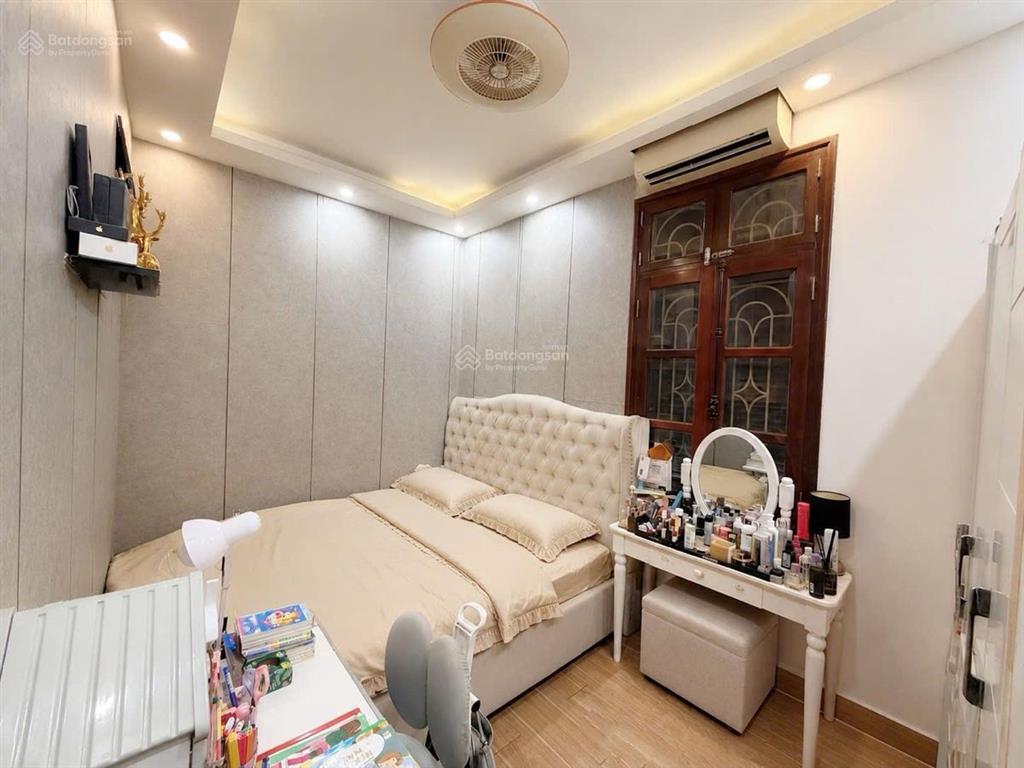 Bán nhà đường phan đình giót, 45m2, ngõ rộng thoáng, gần phố, dân cư văn minh, gần hồ. ở sướng