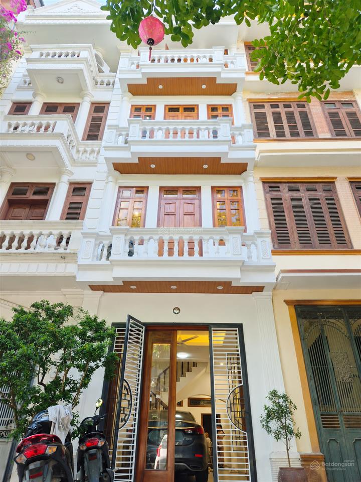 Nhà phân lô, ô tô chạy vòng quanh, vỉa hè rộng, đường nguyễn cảnh dị, 54m2, gần phố, vừa ở vừa kd