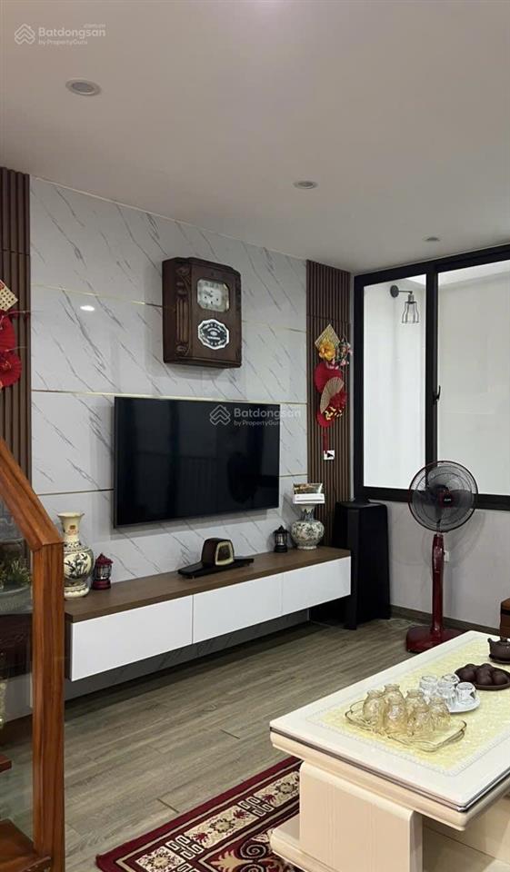 Bán nhà kv kim đồng  tân mai, 55m2, 1 nhà ra phố, dân xây chắc chắn. nhiều tiện ích, ở sướng