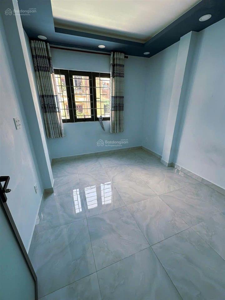 Cho thuê phòng q10. rộng rãi. cửa sổ ban công. mới xây. từ 2tr800