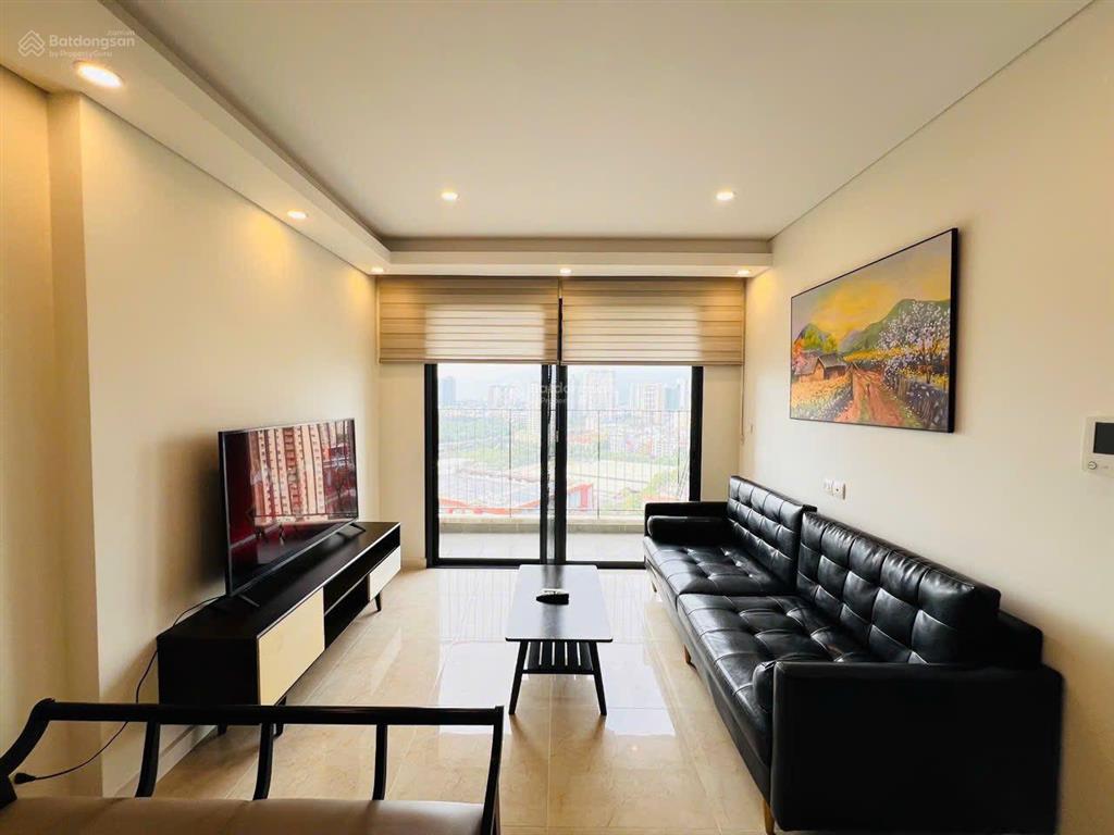 Bán nhanh căn 2n2wc full đồ đẹp, sổ đỏ lâu dài, giá 7,2 tỷ có thương lượng.  0989 434 ***