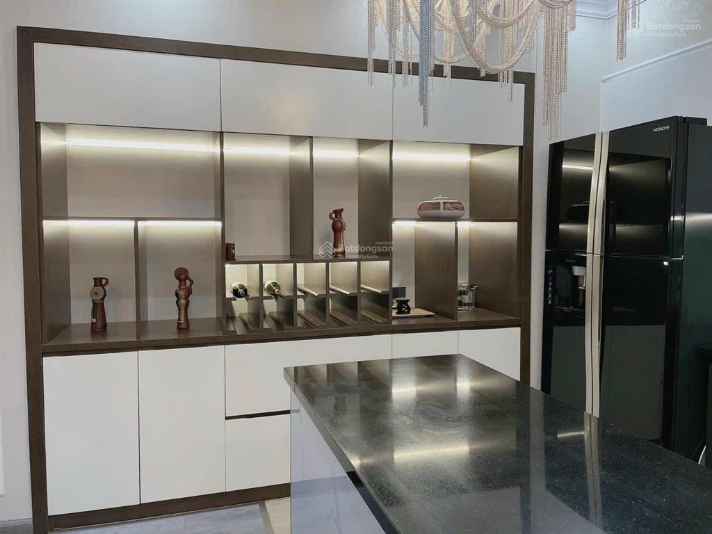 Vip chính chủ bán căn góc hoa hậu 160m2 cực hiếm, nhìn ra toàn cảnh keangnam và lotte (ảnh thật)