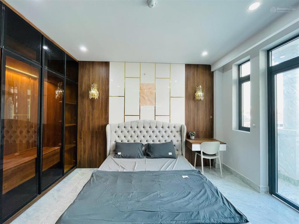 Bán chdv. 5t. 9phòng. full nội thất. trang bị đủ pccc