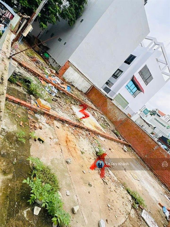 Bán lô đất đẹp 60m2 (5m x 12m)  xây 1 hầm + 6 tầng  đường 6m ngay rạch xuyên tâm nơ trang long