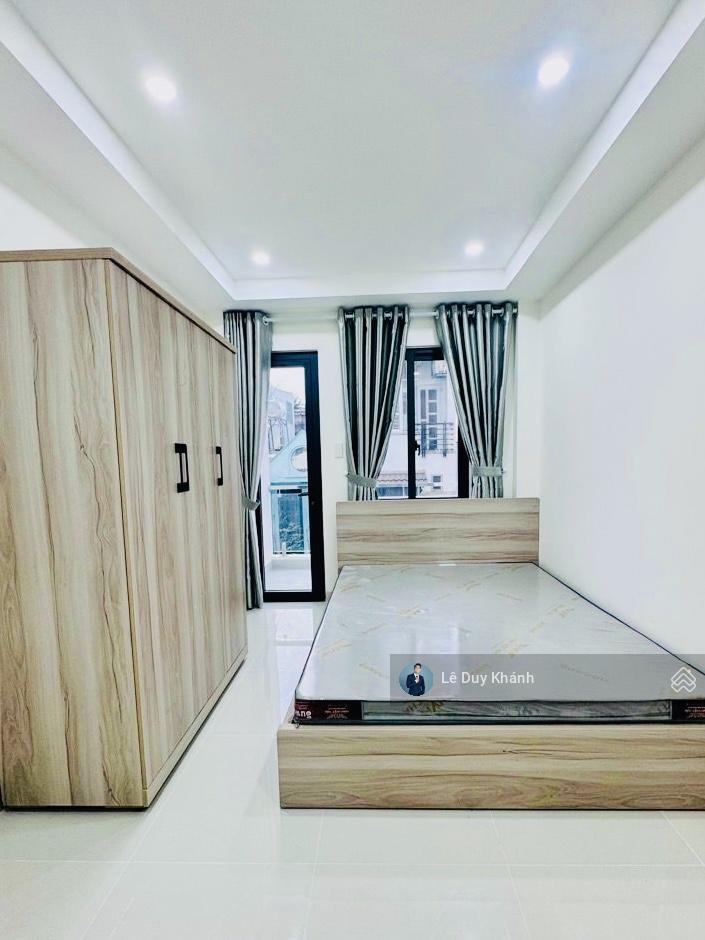 Gấp bán "10 tỷ giảm về 8.5 tỷ" ban nhanh chdv 4 tầng 52m2  dòng tiền 40tr/tháng  ngay đh hutech