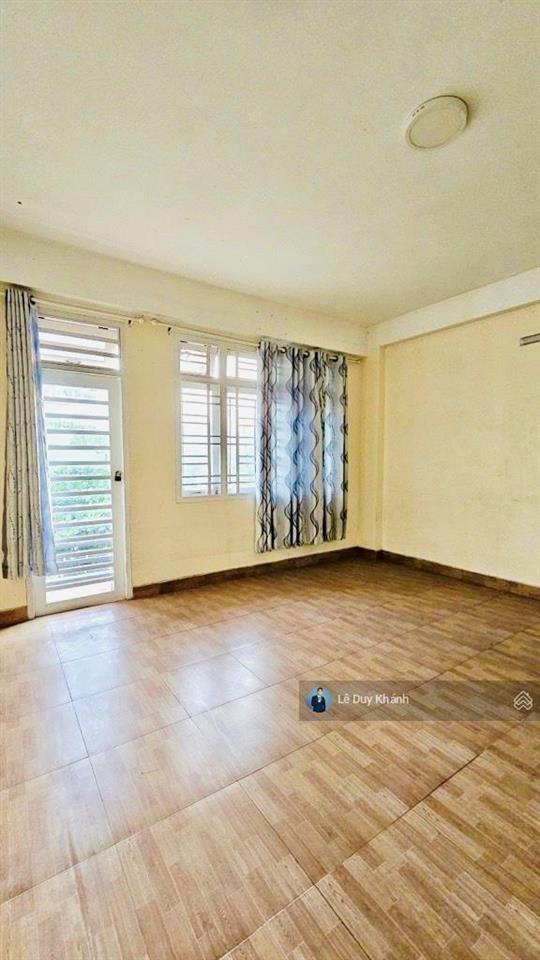 Hàng hiếm chỉ "106tr/m2"  bán nhanh nhà 3 tầng 75m2 (4m x 20m)  khu ẩm thực phan xích long