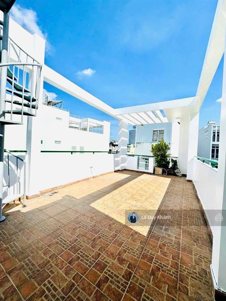 Ngộp bank "13.5 tỷ giảm về 11.4 tỷ" (chỉ 127tr/m2)  bán gấp nhà 3 tầng 90m2 (4mx23m)  hẻm xe hơi