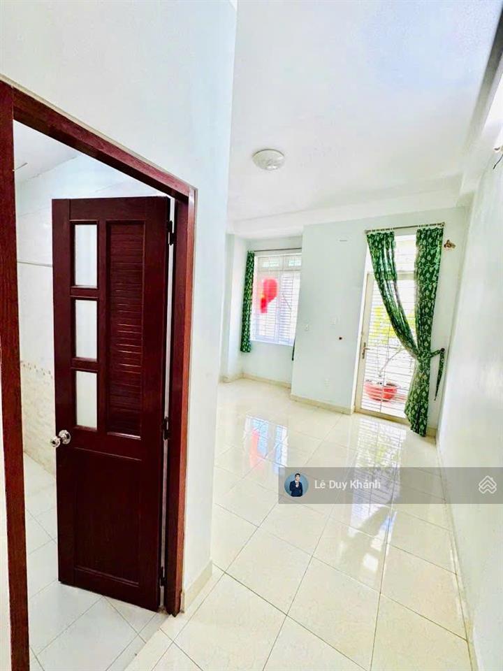 Ngộp bank "13.5 tỷ giảm về 11.4 tỷ" (chỉ 127tr/m2)  bán gấp nhà 3 tầng 90m2 (4mx23m)  hẻm xe hơi