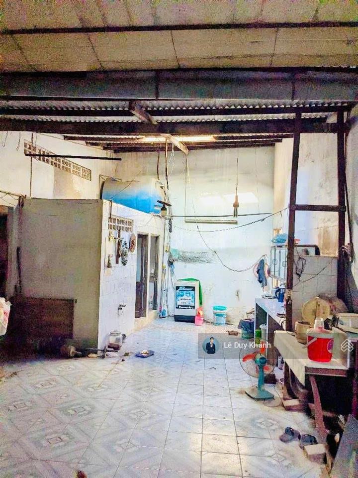 Ngộp giảm "13.5 tỷ còn 11.5 tỷ" (chỉ 109tr/m2)  bán nhanh nhà c4 105 m2 (5.3m x 20m)  hẻm 6m