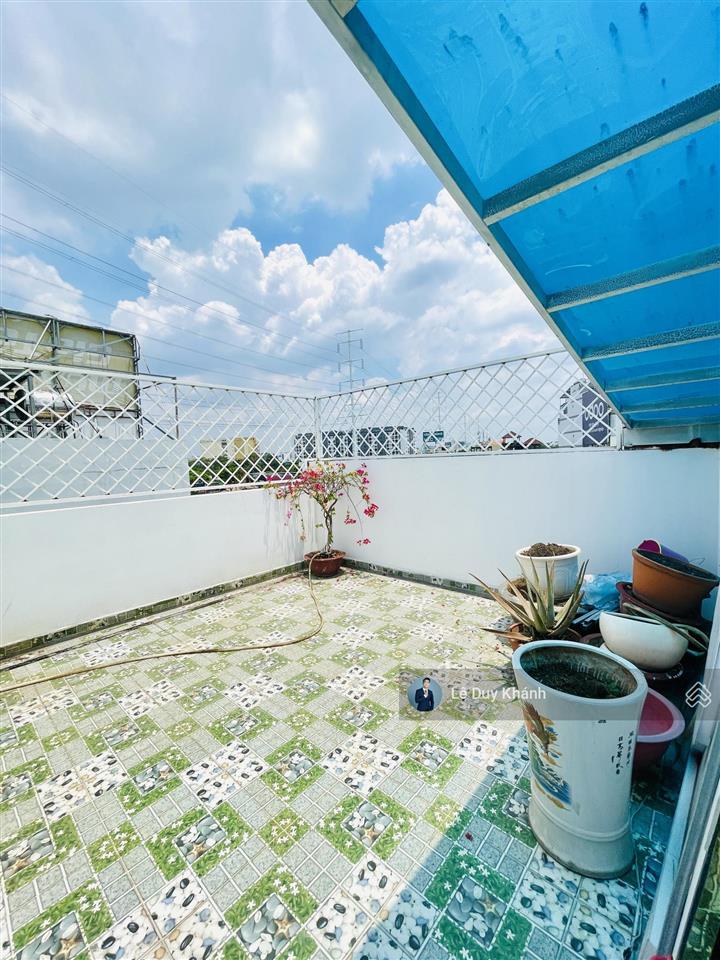 Gấp định cư 7.5 tỷ giảm về 6.79 tỷ  bán siêu phẩm nhà 4 tầng full nội thất  gần chợ nguyễn xí