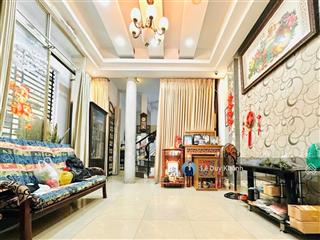 Gấp bán '13 tỷ giảm về 11.1 tỷ'  bán nhanh nhà 4 tầng 90m2 (4.2m x 22m)  lô góc ngay đh hồng bàng