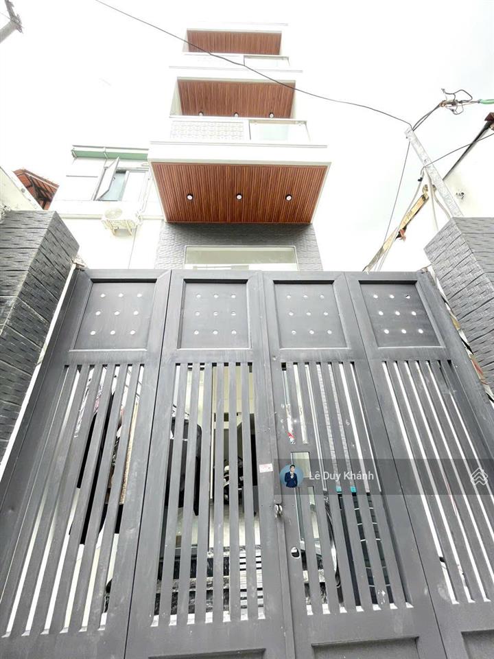 Gấp định cư 9,5 tỷ giảm về 8,49 tỷ  bán nhanh chdv 4 tầng  hẻm xe hơi dòng tiền 480tr/năm