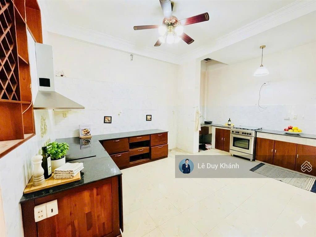 Gấp định cư 16 tỷ giảm về 14,69 tỷ  bán nhanh nhà 4 tầng ~ 100m2 (6m x 17m)  nguyễn văn đậu
