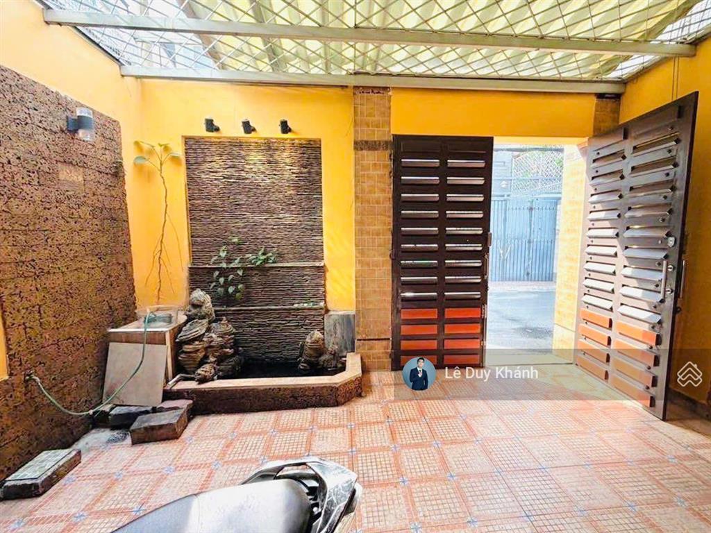 Gấp định cư "14 tỷ giảm về 12,1 tỷ"  bán nhanh nhà 5 tầng (5.2m x 13m)  mặt tiền khu chu văn an