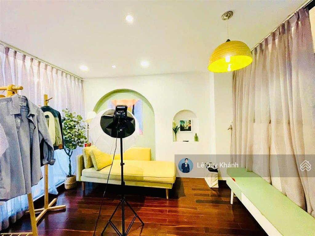Căn hộ giáp phú nhuận  bán nhà 5 tầng (4m x 14m)  nội thất đẹp hẻm xe hơi nguyễn văn đậu
