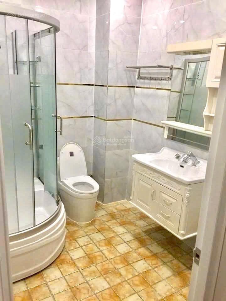 Gấp định cư 13 tỷ giảm về 11,6 tỷ  bán nhanh chdv 4 tầng 60m2  dòng tiền 500tr/năm ung văn khiêm