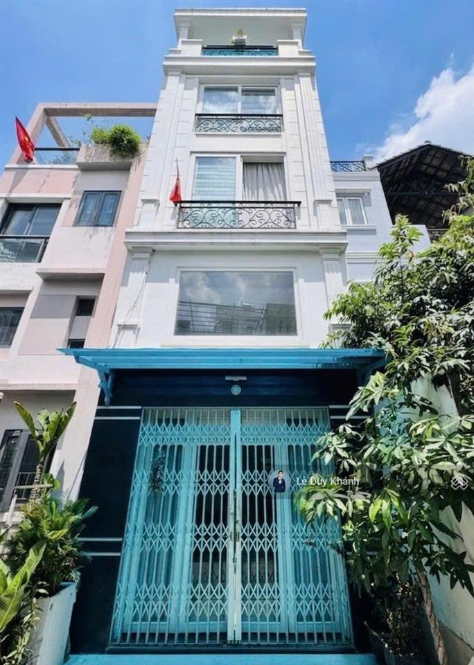Gấp định cư '9,5 tỷ giảm về 8,6 tỷ'  bán gấp nhà 5 tầng (4,3m x 13m)  hẻm xe hơi giáp phú nhuận