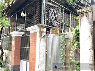 Quá rẻ chỉ "93tr/m2"  bán nhanh lô đất đẹp 95m2  mặt tiền đường lê trực thông hoàng hoa thám