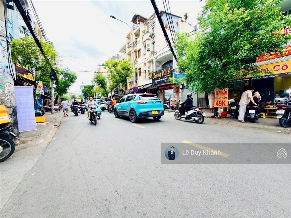 Quá rẻ chỉ ~100tr/m2  bán đất tặng nhà c4 90m2 (6.7m x 15m)  khu ẩm thực vạn kiếp, phan xích long
